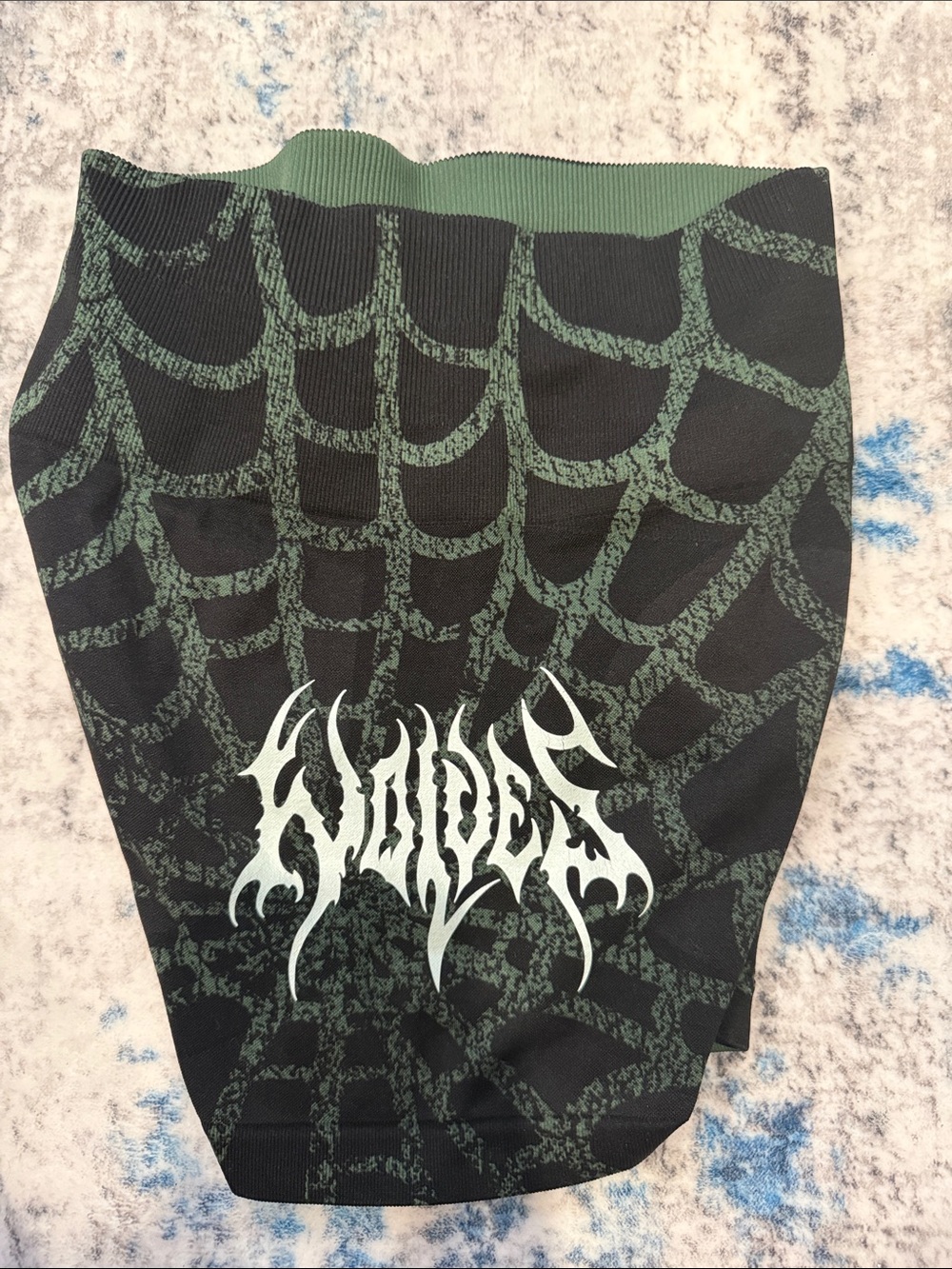Darc Sport Black & Green Spiderweb Sports Bra and Shorts - Size S - Picture 4 of 6
